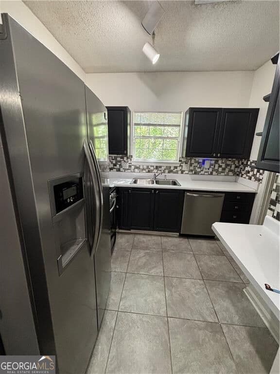 2 bedroom, 2.5 bathroom townhouse for sale at 584 Windsor Street, Atlanta, GA 30312 — photo 3