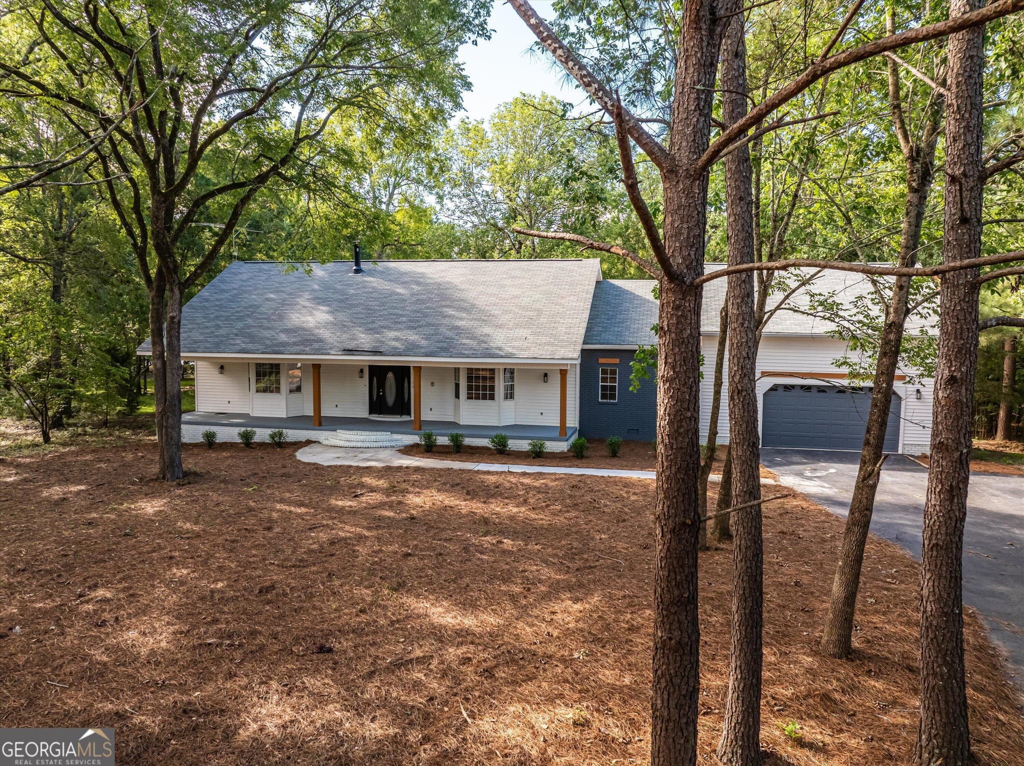 4 bedroom, 3 bathroom, 3,550 sq ft single family residence sold at 1030 Indigo Court, Lincolnton, GA 30817