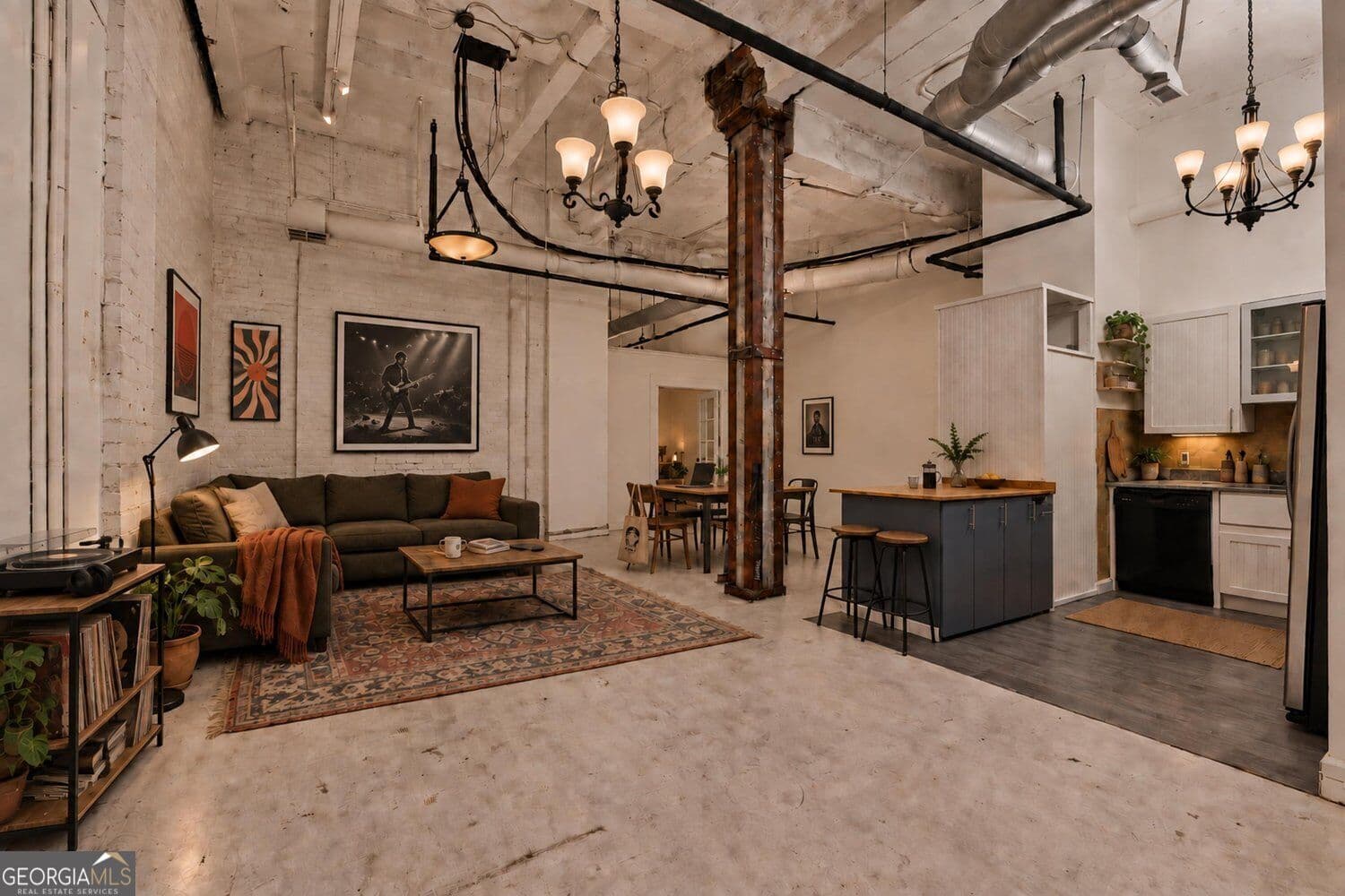 2 bedroom, 1 bathroom, 1,130 sq ft condominium for rent at 20 Marietta Street 3G, Atlanta, GA 30303 for $1,795 a month — photo 7