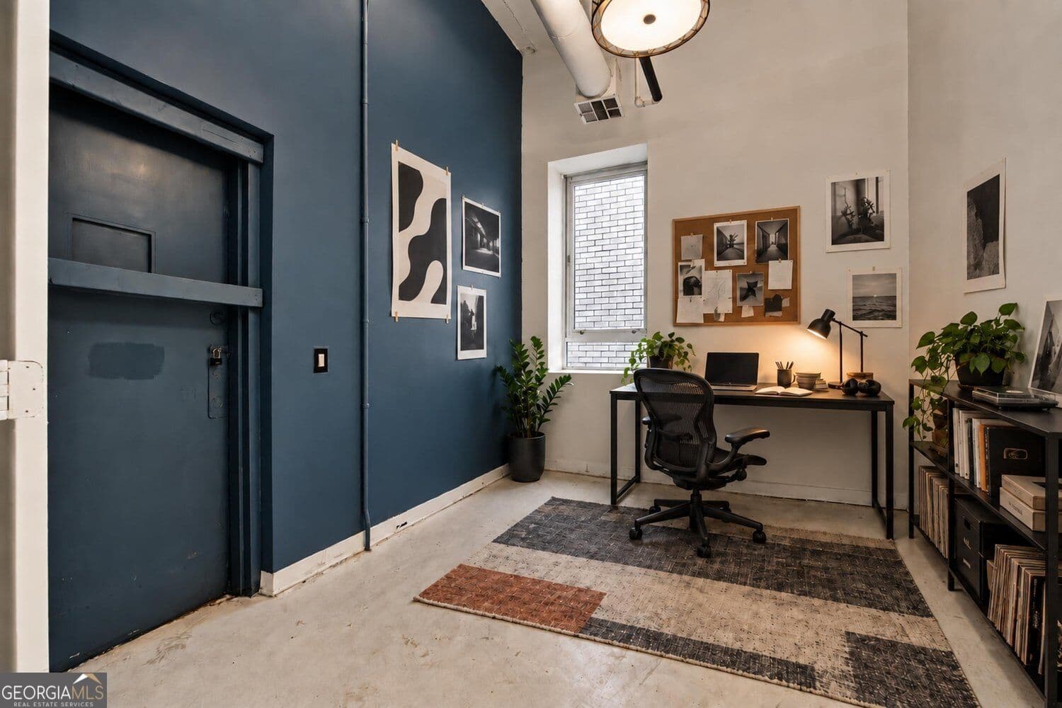 2 bedroom, 1 bathroom, 1,130 sq ft condominium for rent at 20 Marietta Street 3G, Atlanta, GA 30303 for $1,795 a month — photo 1 of 17
