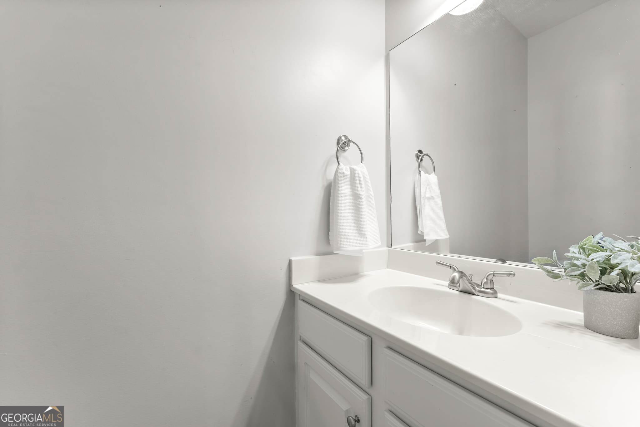 3 bedroom, 2.5 bathroom, 1,360 sq ft townhouse for sale at 236 Oconee River Circle, Athens, GA 30605 — photo 8