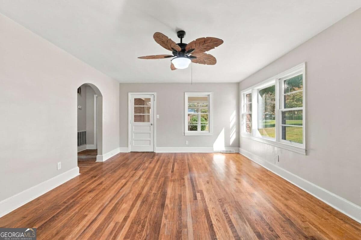 2 bedroom, 1 bathroom, 1,566 sq ft single family residence for sale at 3016 Maple Road, Lindale, GA 30147 — photo 8
