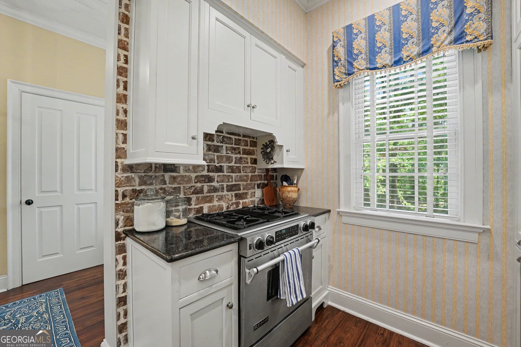 2 bedroom, 2 bathroom, 1,375 sq ft single family residence for sale at 466 Belted Kingfisher Lane, Richmond Hill, GA 31324 — photo 8