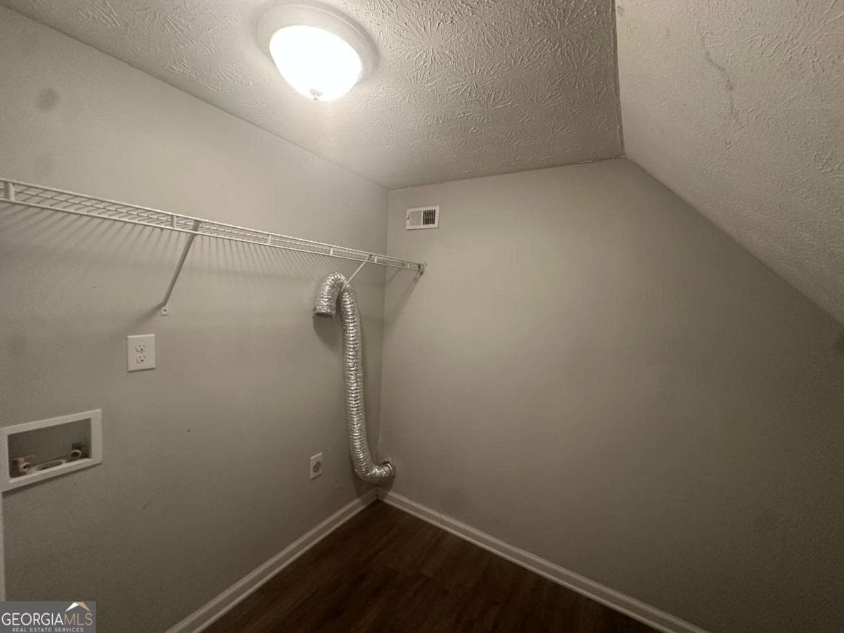 4 bedroom, 2.5 bathroom, 1,921 sq ft single family residence for rent at 40 Lake Court, Stockbridge, GA 30281 for $2,000 a month — photo 10