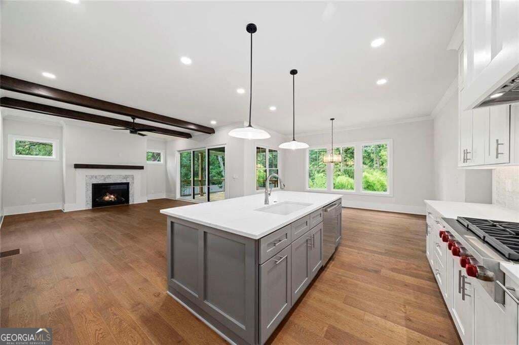 6 bedroom, 5.5 bathroom, 4,735 sq ft single family residence for sale at 1976 Highgrove Court, Atlanta, GA 30345 — photo 8