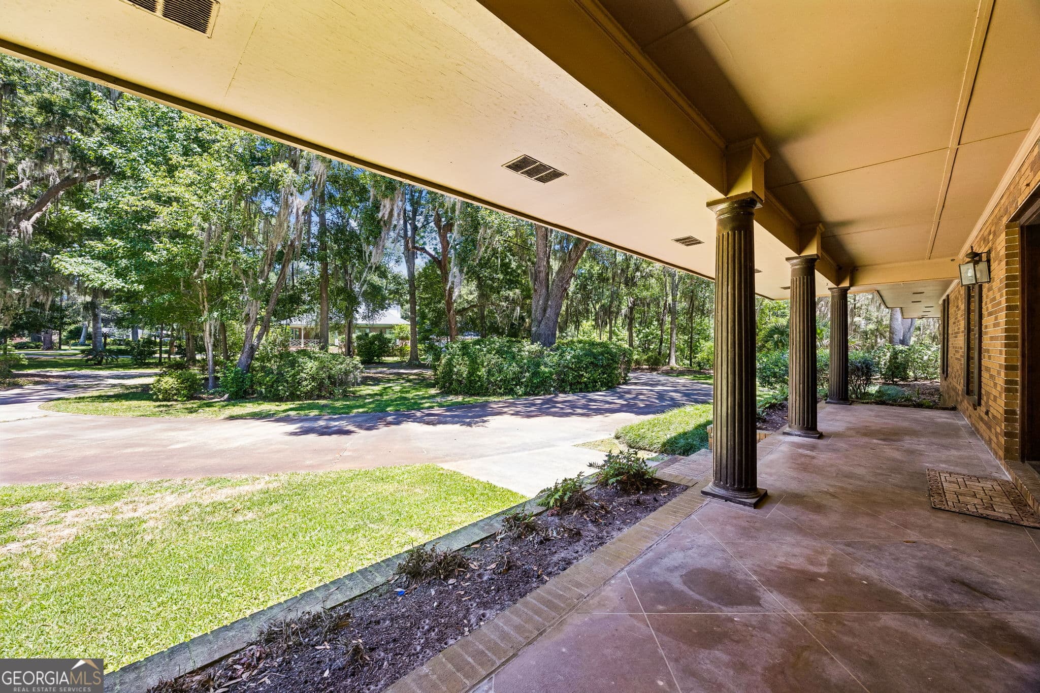 4 bedroom, 2.5 bathroom, 3,126 sq ft single family residence for sale at 811 Park Street, St. Marys, GA 31558 — photo 9