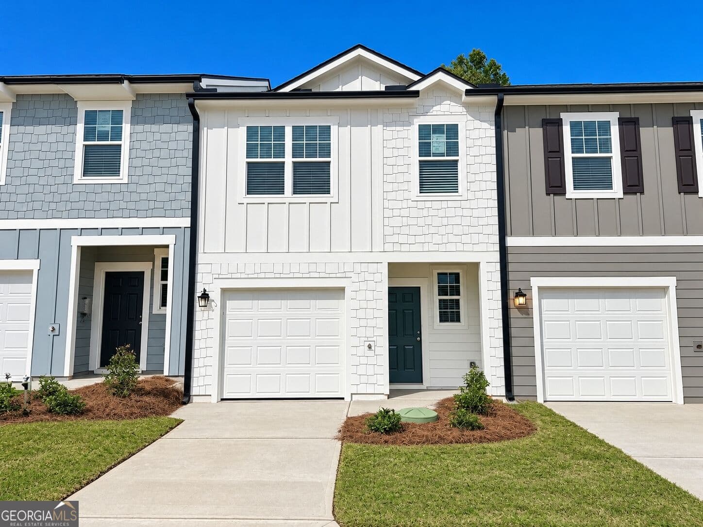 3 bedroom, 2.5 bathroom, 1,386 sq ft townhouse for sale at 166 Alpha Drive, Cartersville, GA 30120