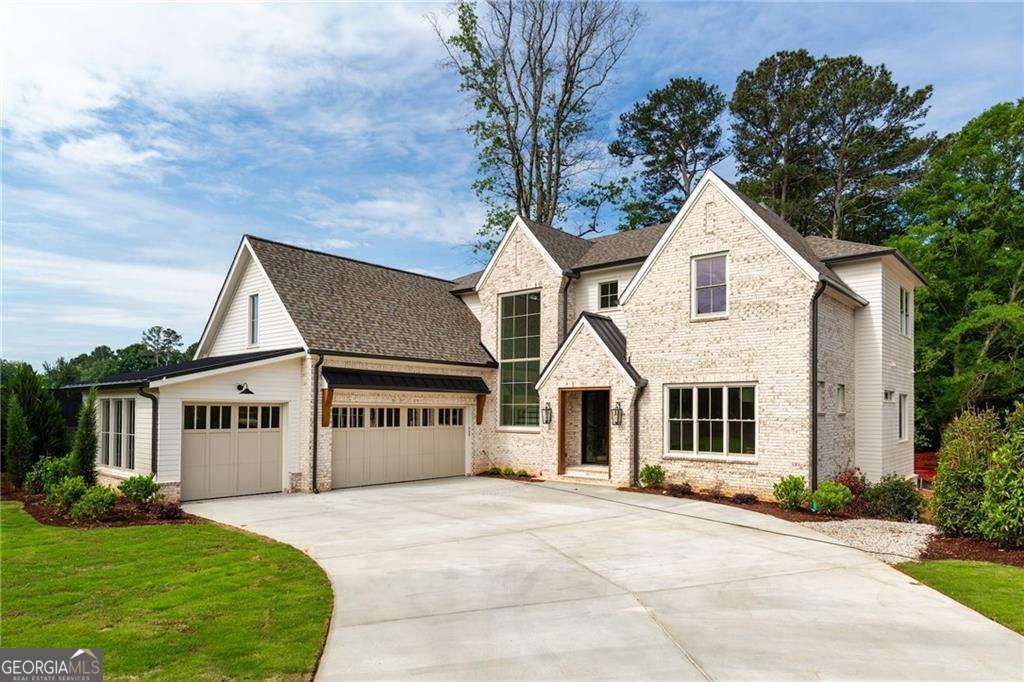 5 bedroom, 4 bathroom, 4,100 sq ft single family residence sold at 10908 Woodstock Road, Roswell, GA 30075