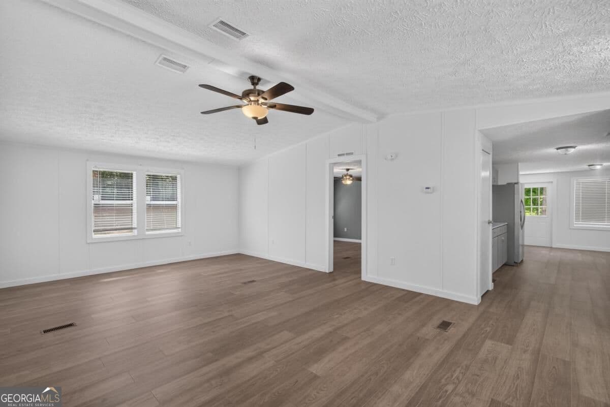 3 bedroom, 2 bathroom, 1,512 sq ft single family residence for sale at 187 Rockville Springs Drive, Eatonton, GA 31024 — photo 6