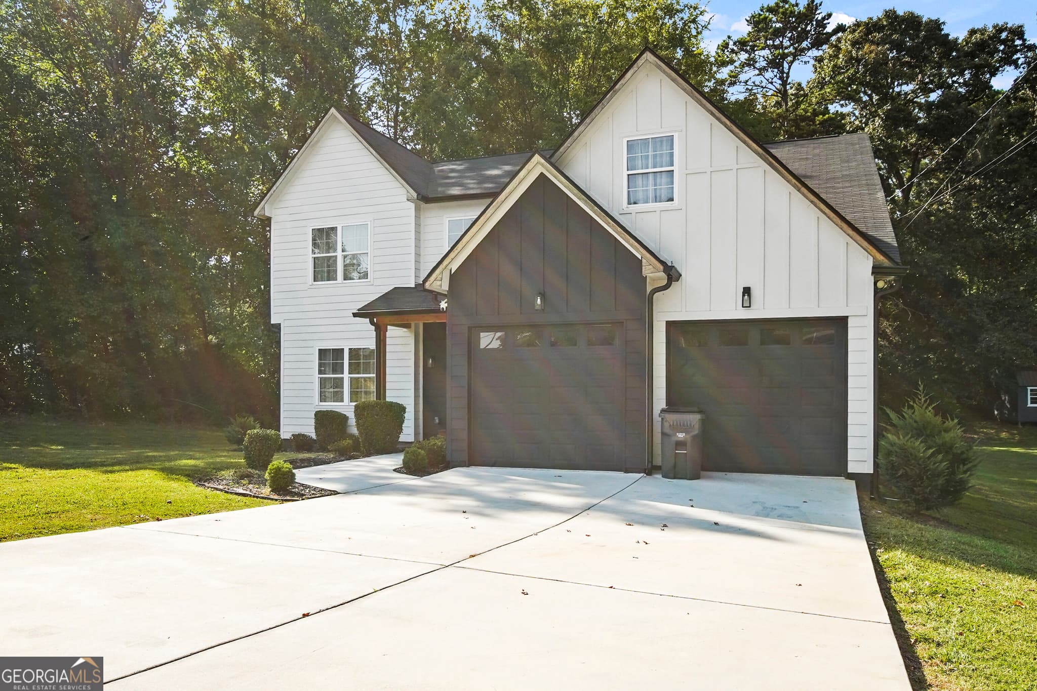 4 bedroom, 2.5 bathroom, 2,793 sq ft single family residence for sale at 1435 Bent Wind Place, Douglasville, GA 30134 — photo 3