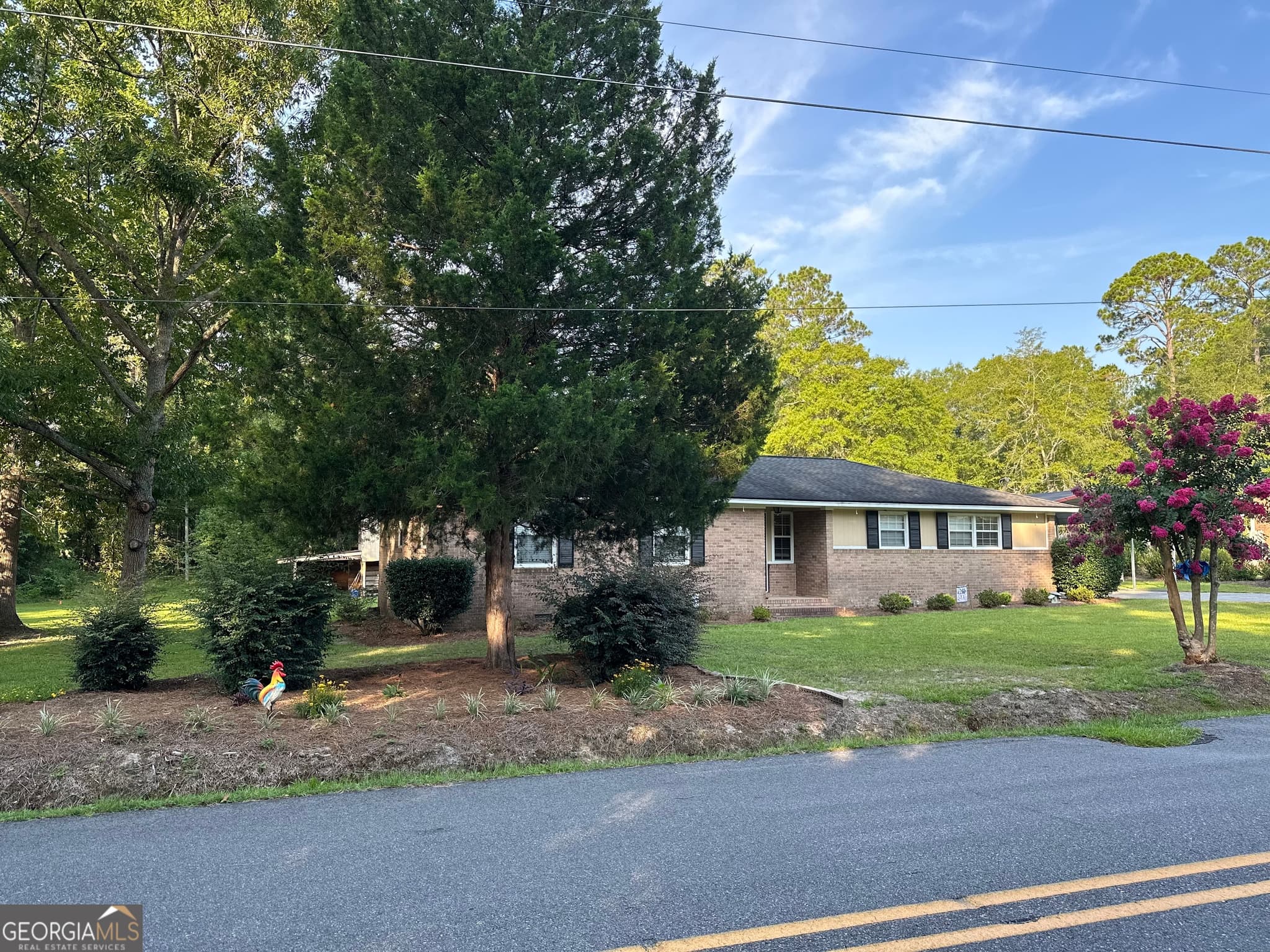 3 bedroom, 2 bathroom, 1,656 sq ft single family residence for sale at 94 E Bruce Street, Mcrae-Helena, GA 31055 — photo 3