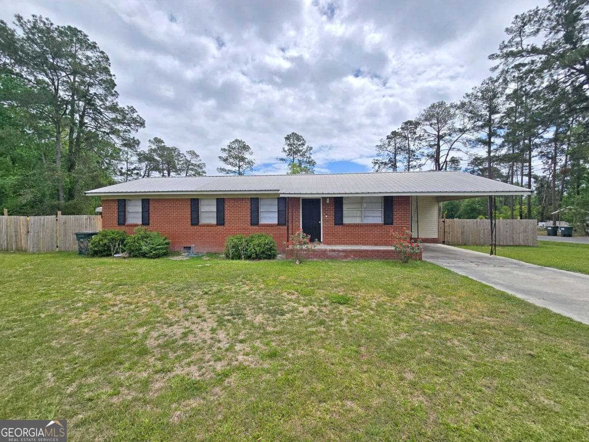 4 bedroom, 2.5 bathroom single family residence for sale at 1108 Wilma Street, Nashville, GA 31639
