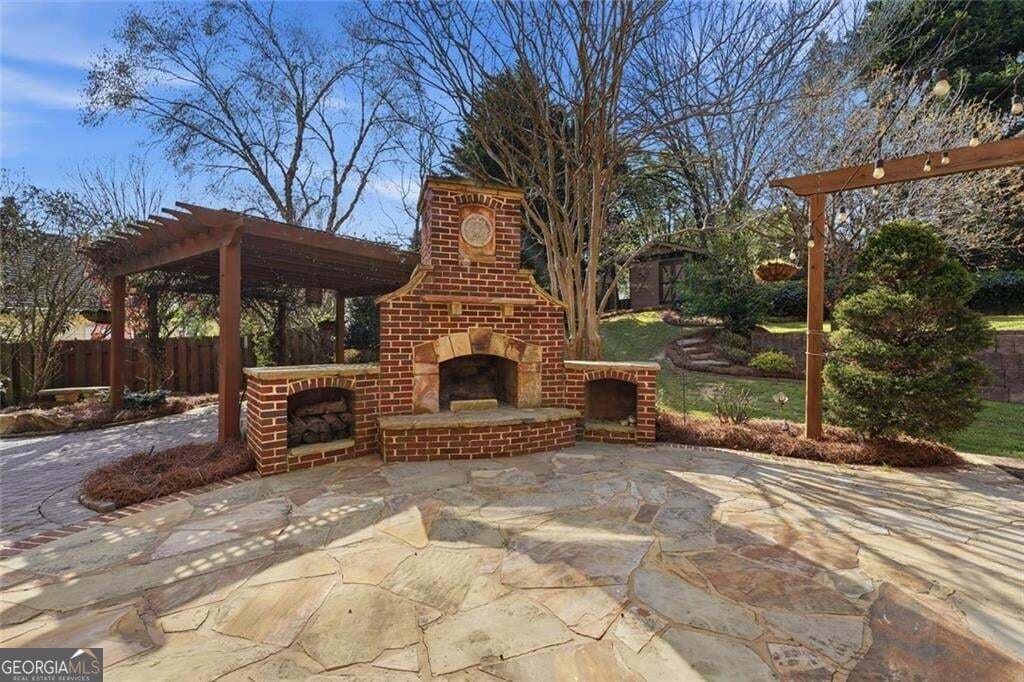 4 bedroom, 2.5 bathroom, 2,766 sq ft single family residence for sale at 1634 Bailey Farms Drive, Lawrenceville, GA 30043 — photo 7