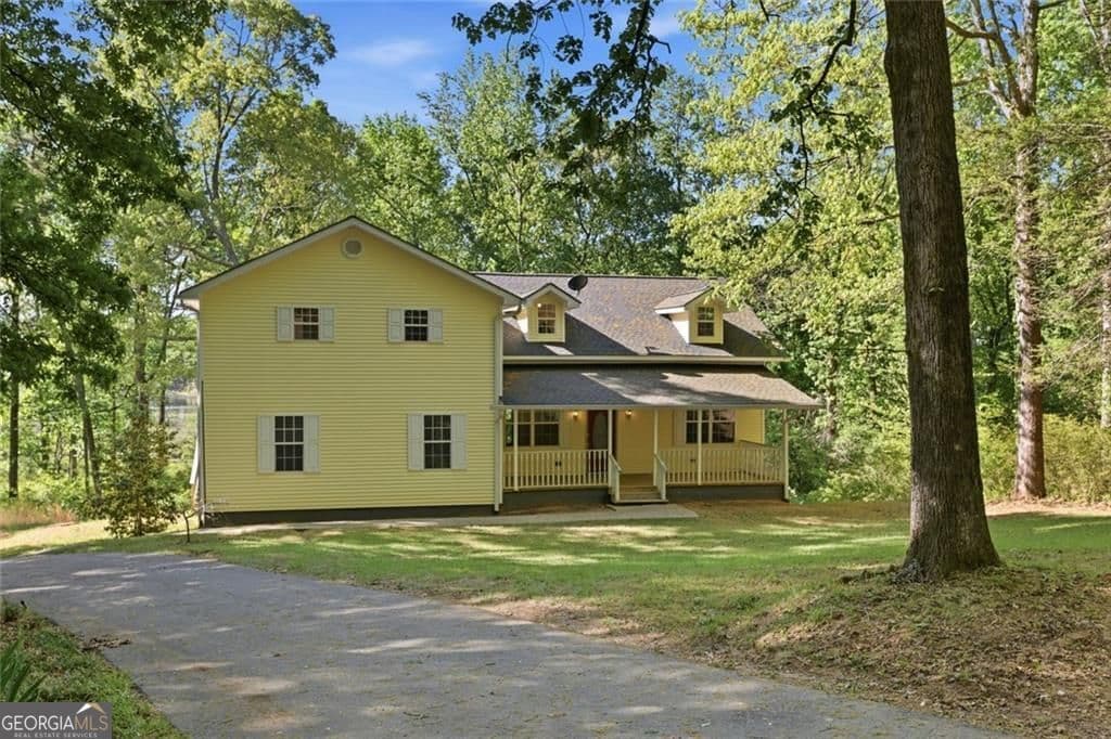 4 bedroom, 3 bathroom, 3,860 sq ft single family residence sold at 3695 Ledan Road, Gainesville, GA 30506