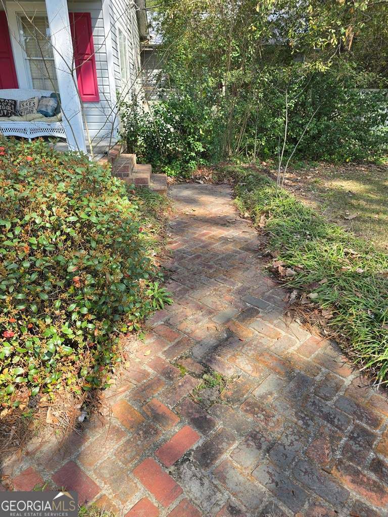 3 bedroom, 3 bathroom, 2,898 sq ft single family residence for sale at 117 Lower Rebecca Road, Fitzgerald, GA 31750 — photo 3