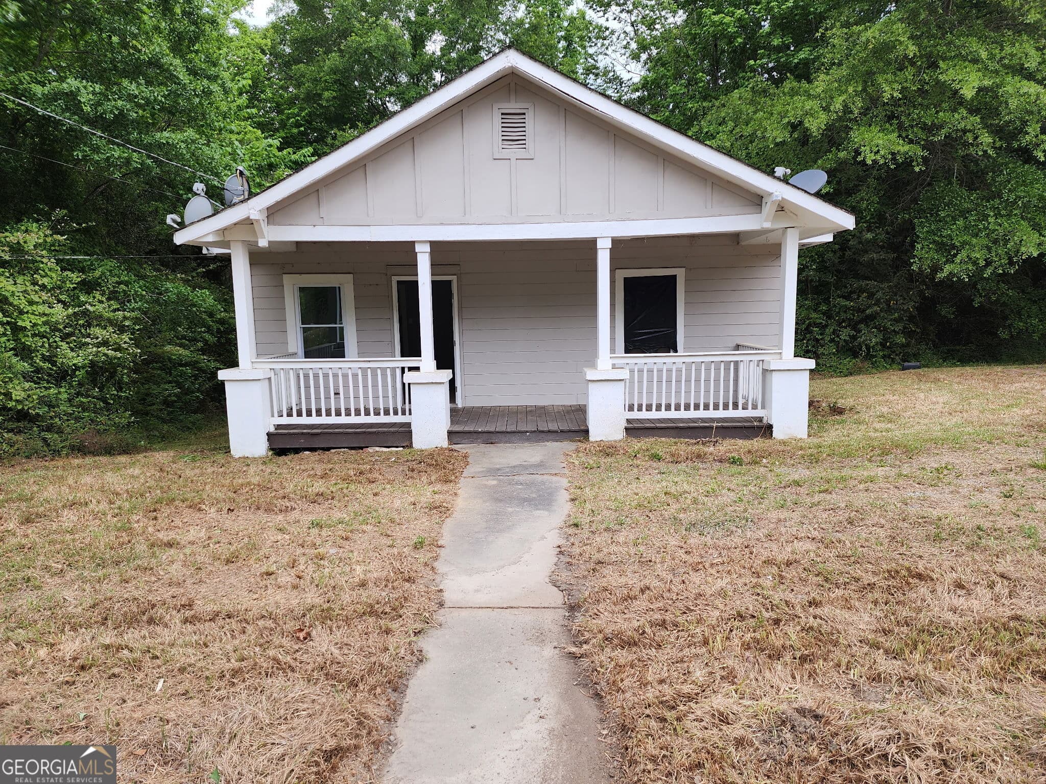 2 bedroom, 1 bathroom, 1,048 sq ft single family residence sold at 2245 Irwinton Road, Milledgeville, GA 31061