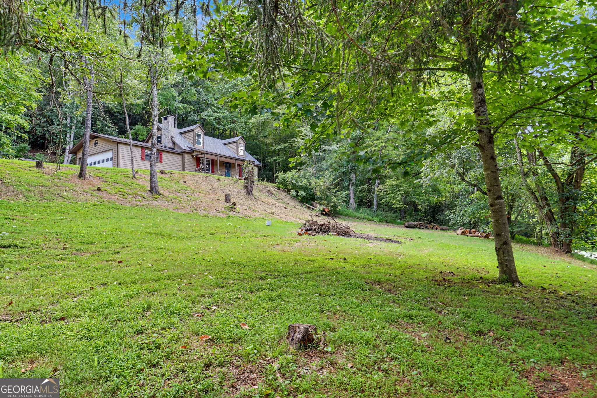 4 bedroom, 2 bathroom single family residence for sale at 1172 Yorkhouse Road, Rabun Gap, GA 30568 — photo 4