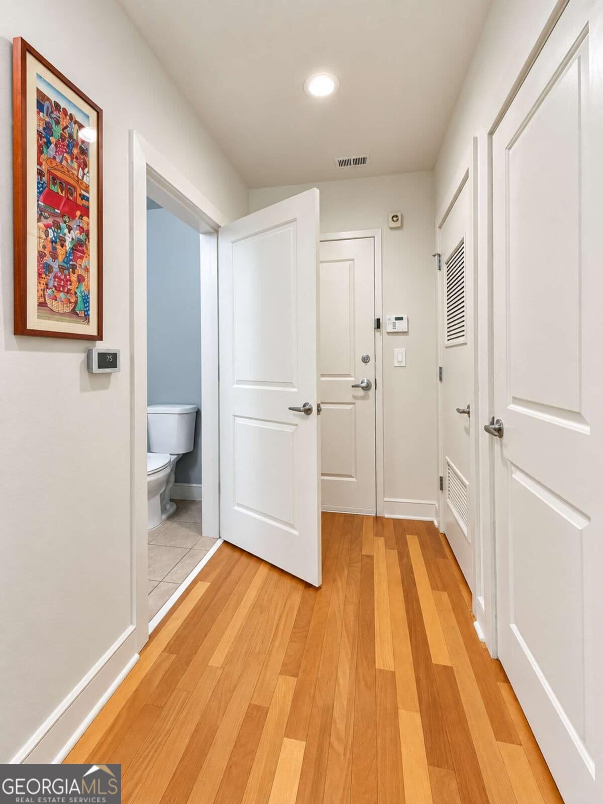 1 bedroom, 1.5 bathroom, 895 sq ft condominium for sale at 44 Peachtree Place 634, Atlanta, GA 30309 — photo 4