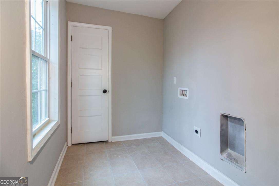 4 bedroom, 2.5 bathroom, 4,796 sq ft single family residence for sale at 2531 Midway Road, Decatur, GA 30030 — photo 9