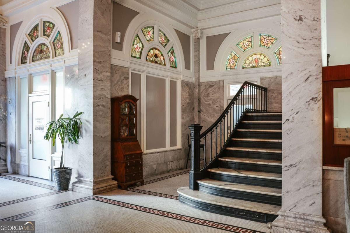 1 bedroom, 1 bathroom, 841 sq ft condominium for sale at 247 Washington Street 302, Athens, GA 30601 — photo 7