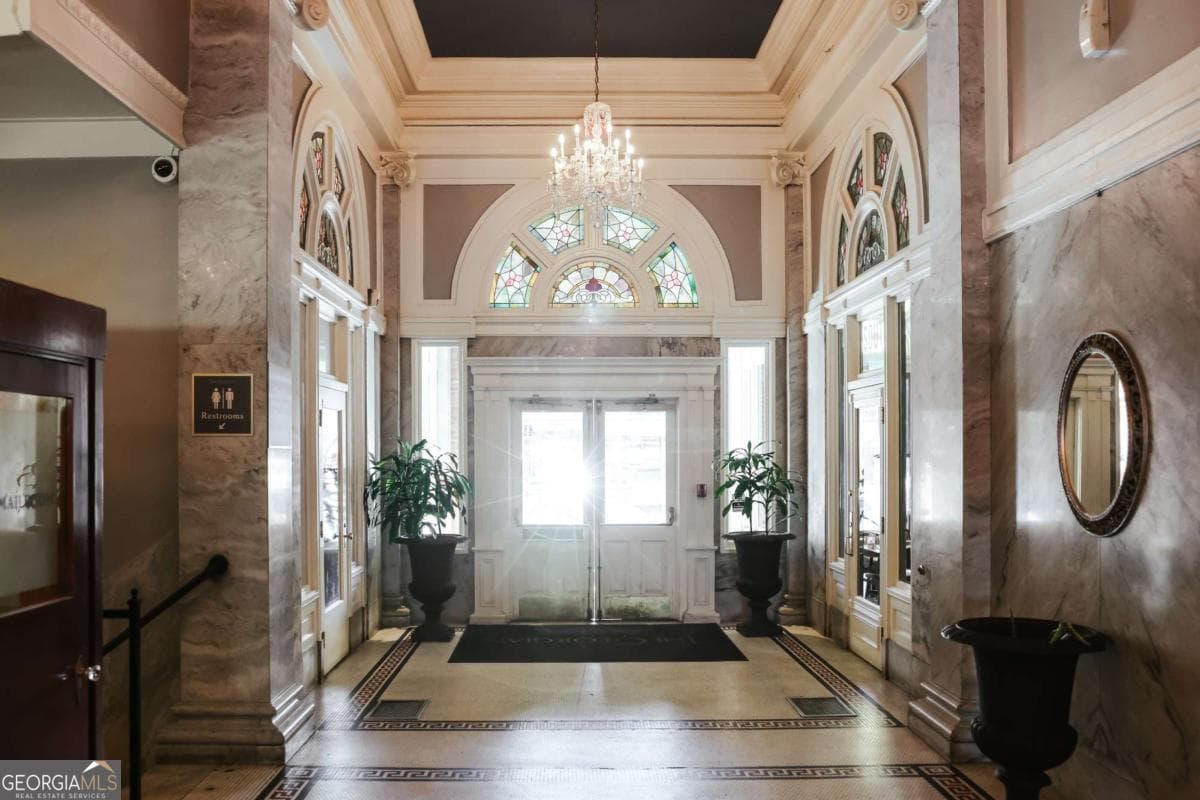 1 bedroom, 1 bathroom, 841 sq ft condominium for sale at 247 Washington Street 302, Athens, GA 30601 — photo 5