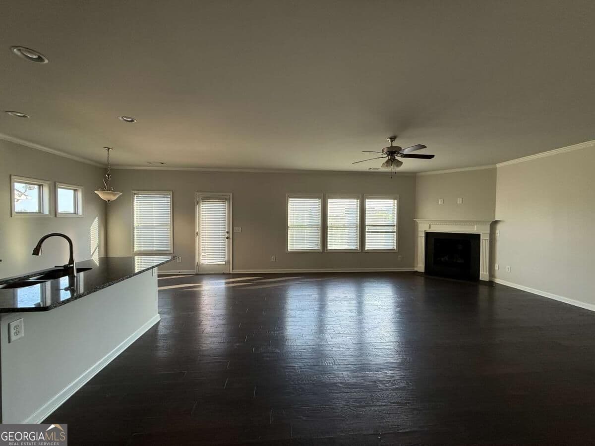 4 bedroom, 3.5 bathroom single family residence for rent at 4525 Havenwood Place, Gainesville, GA 30504 for $2,600 a month — photo 3