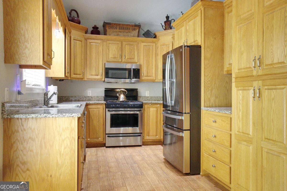 5 bedroom, 3 bathroom, 3,792 sq ft single family residence for sale at 394 Crawford Road, Blairsville, GA 30512 — photo 10