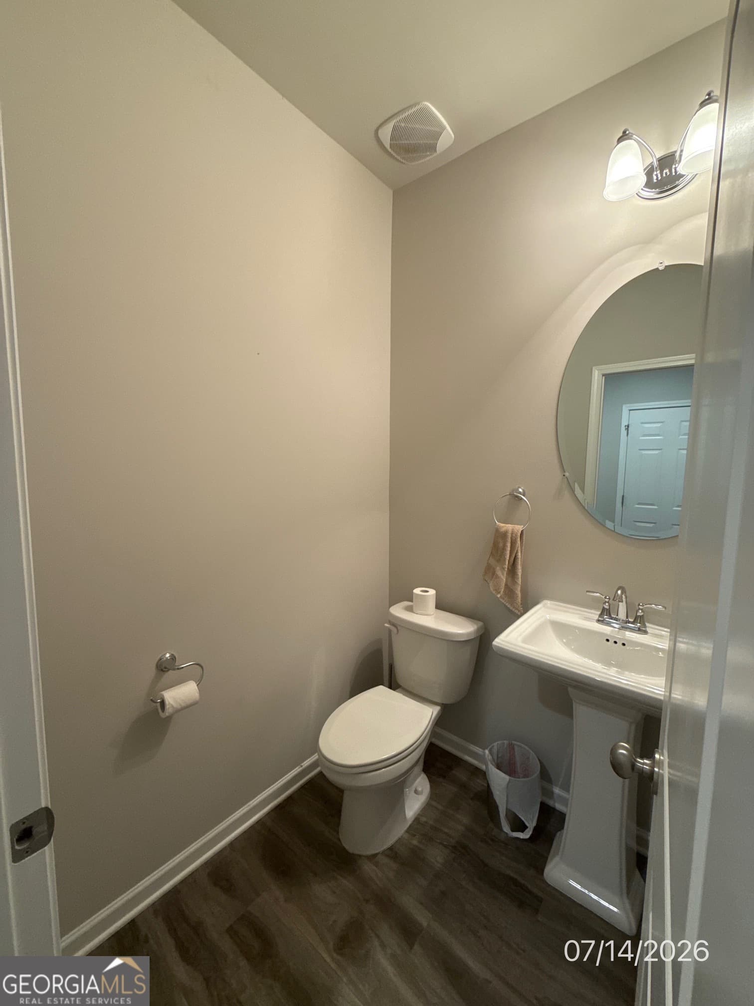 3 bedroom, 2.5 bathroom, 2,072 sq ft single family residence for rent at 428 MULBERRY Row, Atlanta, GA 30354 for $2,375 a month — photo 6