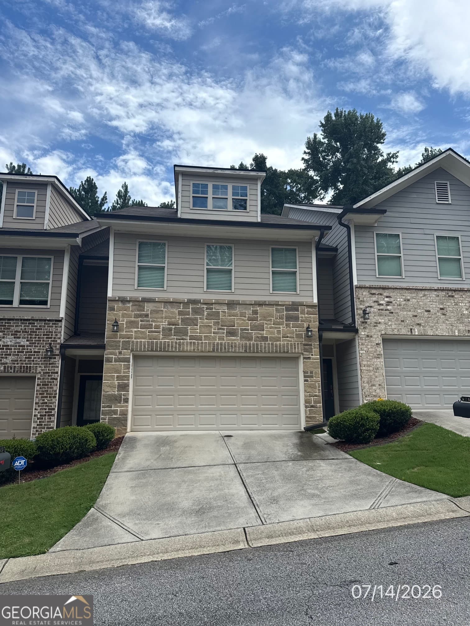 3 bedroom, 2.5 bathroom, 2,072 sq ft single family residence for rent at 428 MULBERRY Row, Atlanta, GA 30354 for $2,375 a month — photo 1 of 18