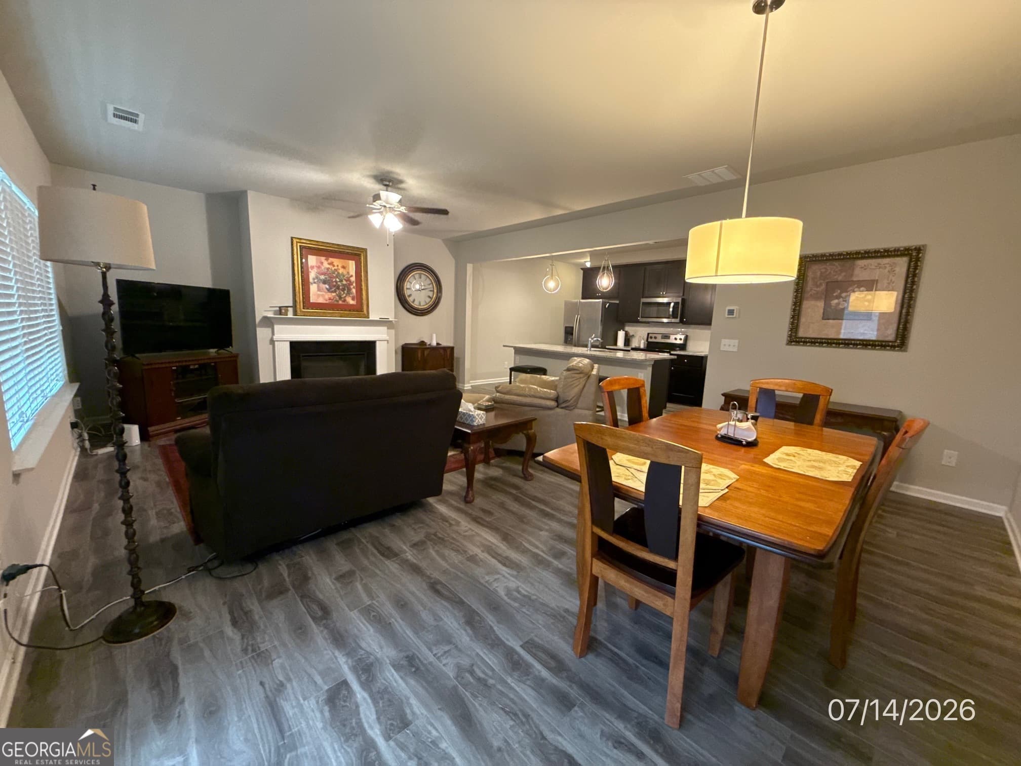 3 bedroom, 2.5 bathroom, 2,072 sq ft single family residence for rent at 428 MULBERRY Row, Atlanta, GA 30354 for $2,375 a month — photo 5