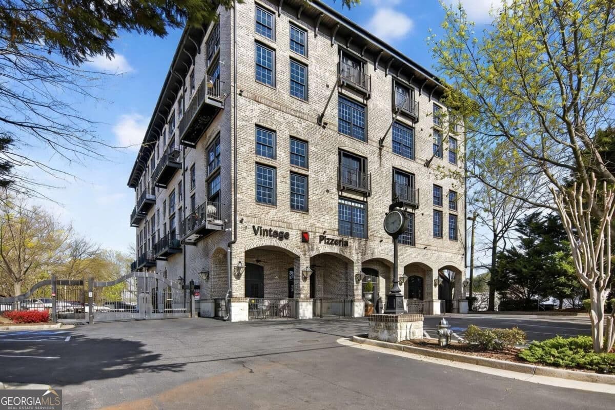 2 bedroom, 2 bathroom, 1,223 sq ft loft,single family residence for sale at 5434 Peachtree Road 117, Atlanta, GA 30341 — photo 1 of 51