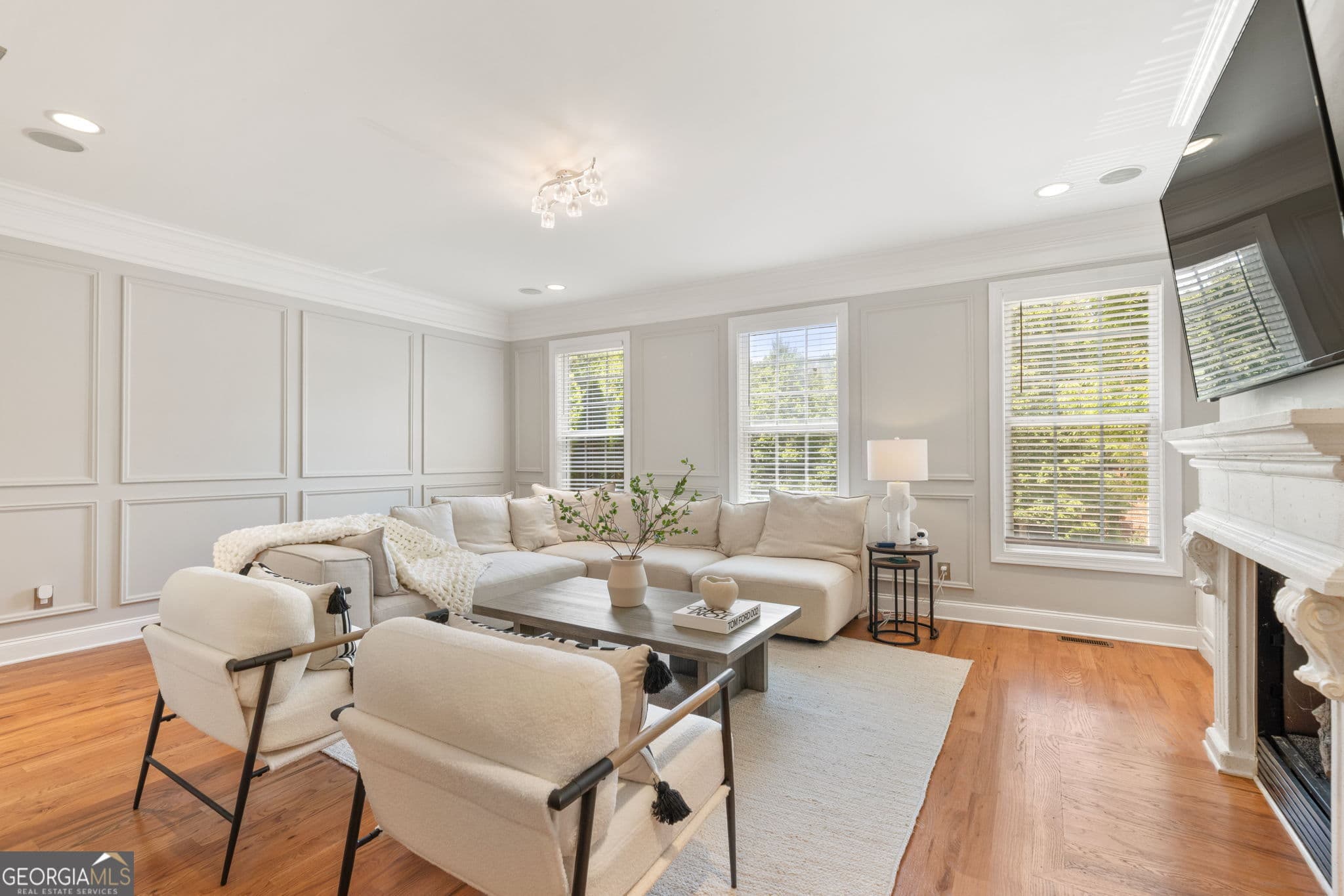 4 bedroom, 3.5 bathroom, 2,468 sq ft townhouse for sale at 2276 Ewell Park Drive, Lawrenceville, GA 30043 — photo 6