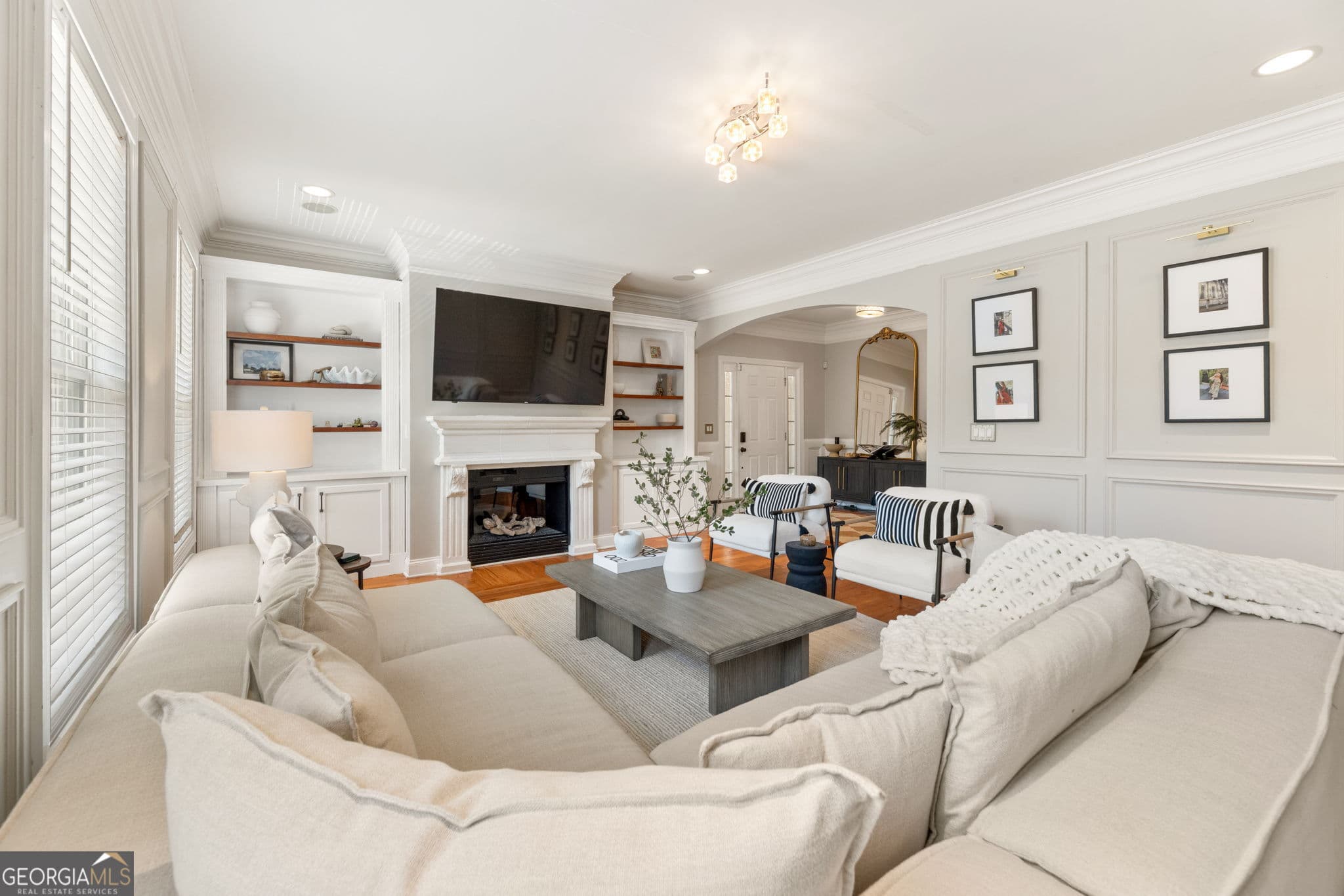4 bedroom, 3.5 bathroom, 2,468 sq ft townhouse for sale at 2276 Ewell Park Drive, Lawrenceville, GA 30043 — photo 7