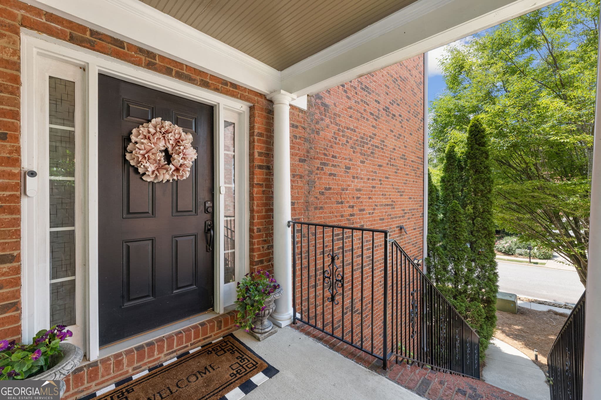 4 bedroom, 3.5 bathroom, 2,468 sq ft townhouse for sale at 2276 Ewell Park Drive, Lawrenceville, GA 30043 — photo 3