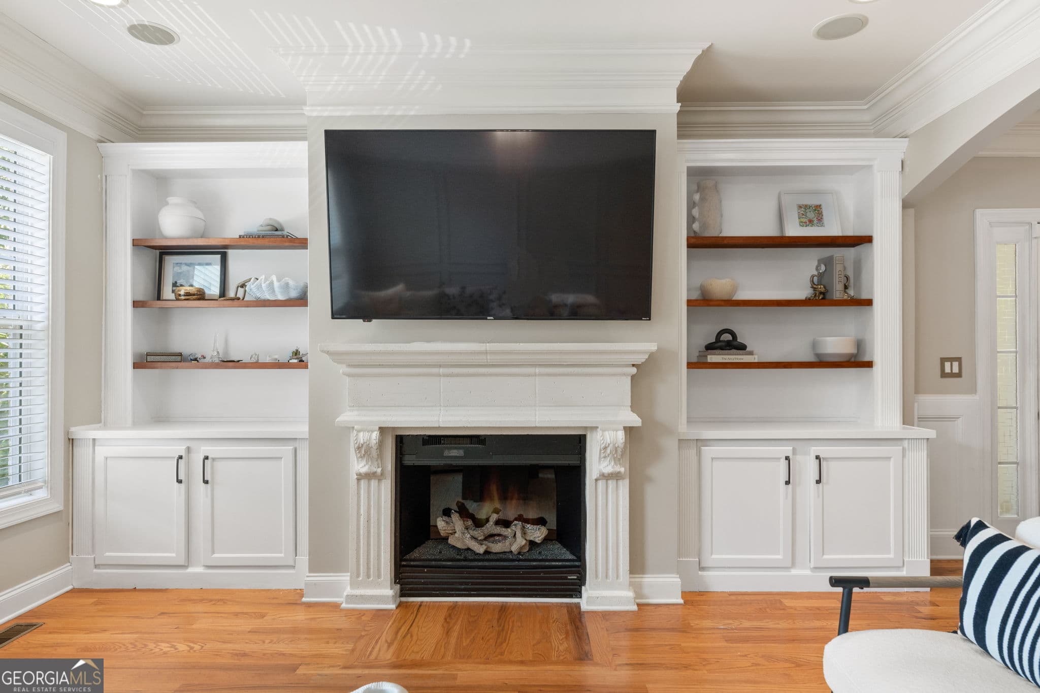 4 bedroom, 3.5 bathroom, 2,468 sq ft townhouse for sale at 2276 Ewell Park Drive, Lawrenceville, GA 30043 — photo 8