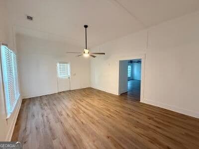 3 bedroom, 1.5 bathroom, 1,716 sq ft single family residence for sale at 411 W Pine Street, Swainsboro, GA 30401 — photo 6