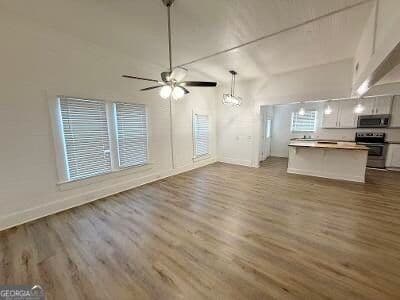3 bedroom, 1.5 bathroom, 1,716 sq ft single family residence for sale at 411 W Pine Street, Swainsboro, GA 30401 — photo 9