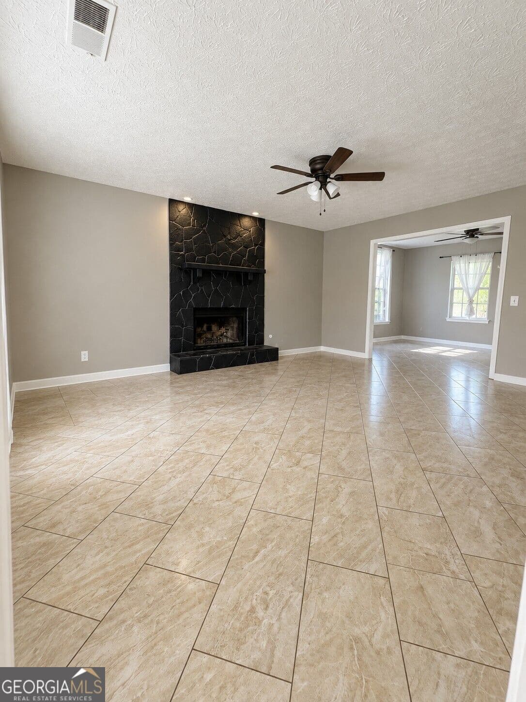 4 bedroom, 3 bathroom, 2,464 sq ft single family residence for sale at 320 Cottonpatch Road, Lawrenceville, GA 30046 — photo 9