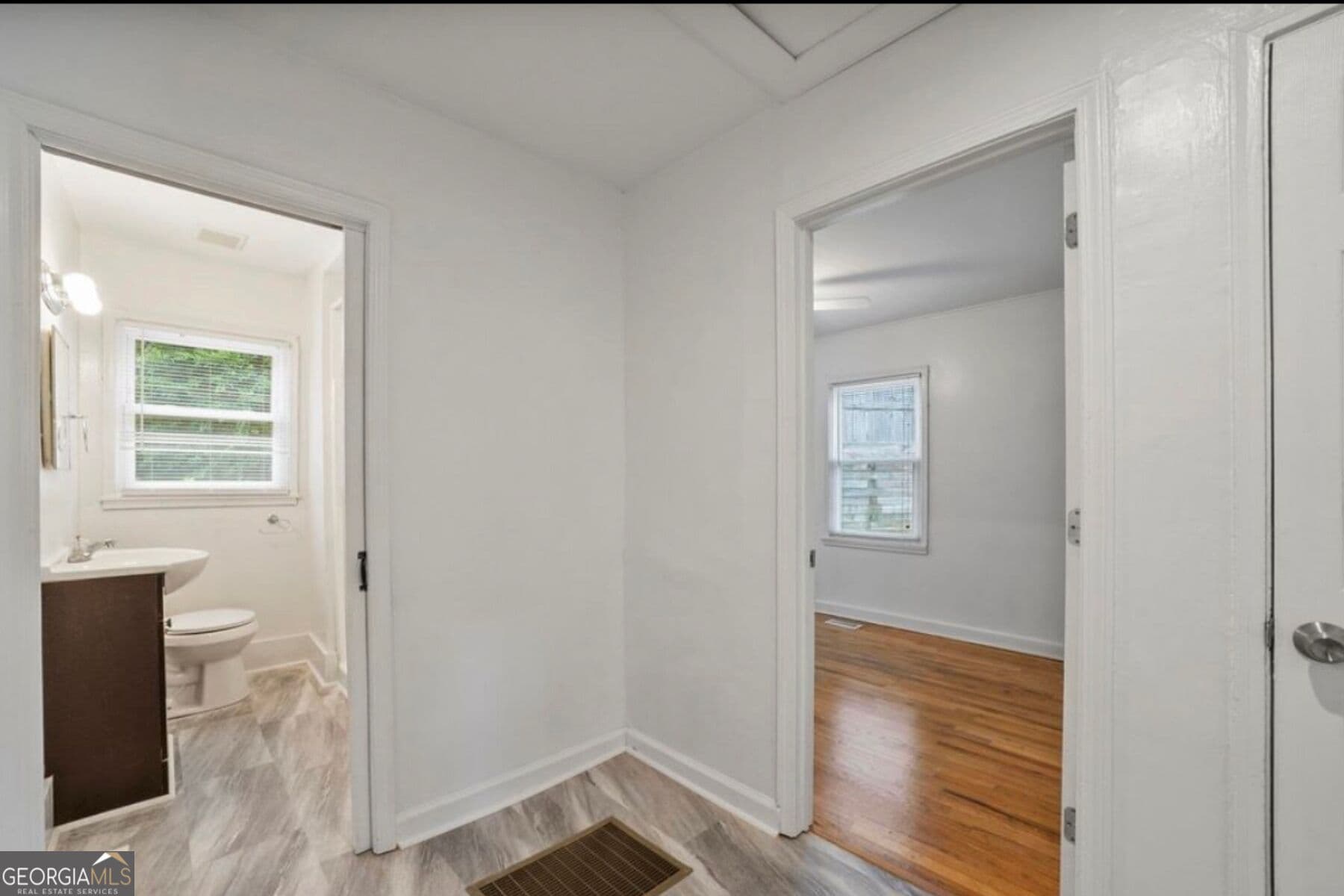 multi family,duplex for sale at 182 184 Lakewood Drive, Marietta, GA 30069 — photo 10