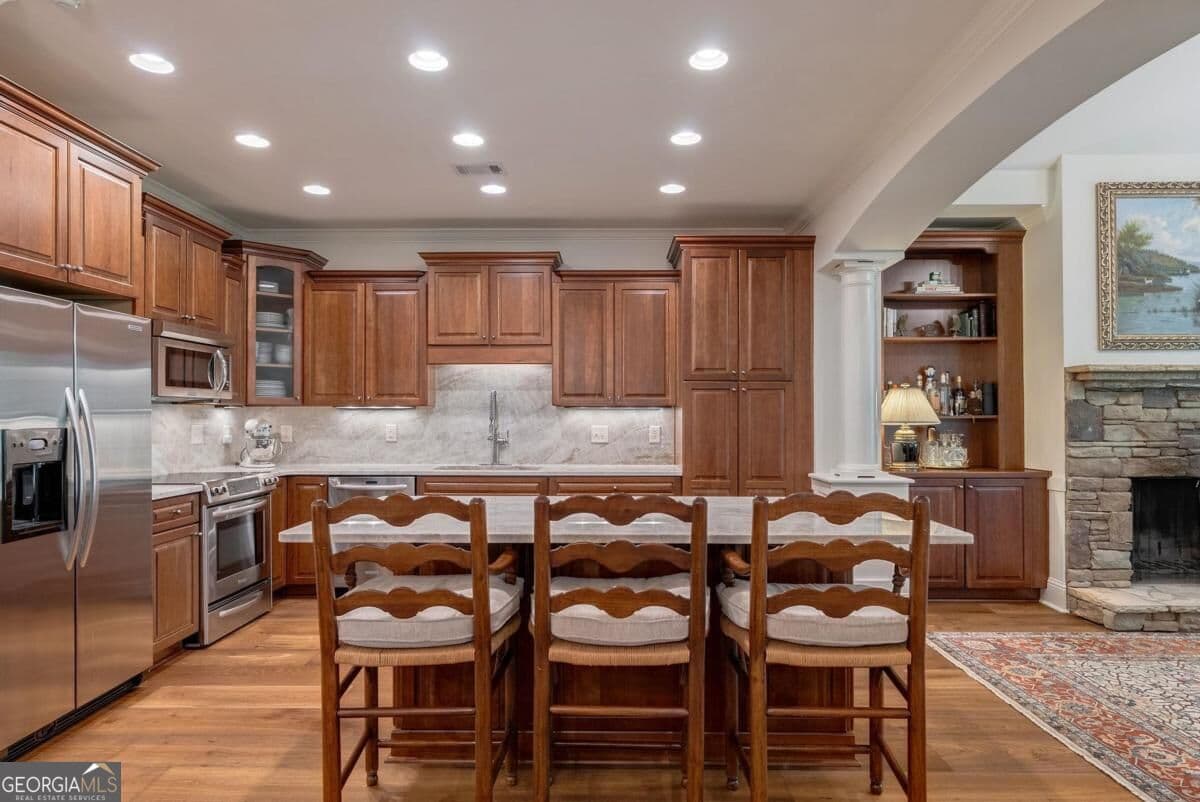 3 bedroom, 3.5 bathroom, 3,050 sq ft single family residence for sale at 1081 Regency Drive, Greensboro, GA 30642 — photo 9