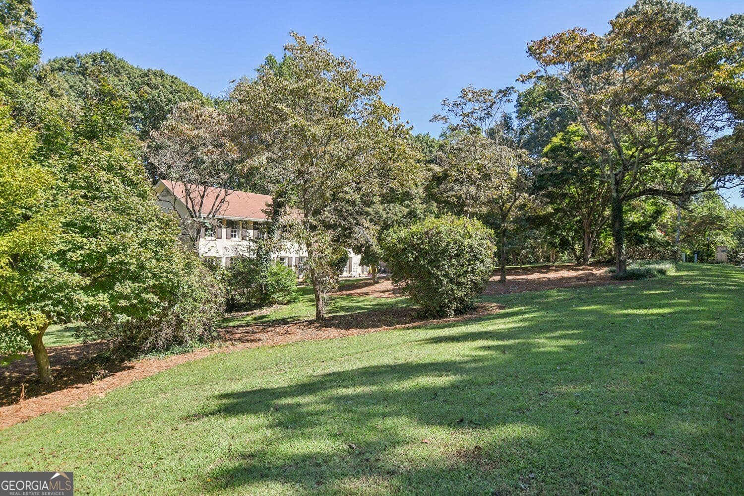 4 bedroom, 3 bathroom, 2,731 sq ft single family residence for sale at 2209 Mountain Creek Drive, Smoke Rise, GA 30087 — photo 3