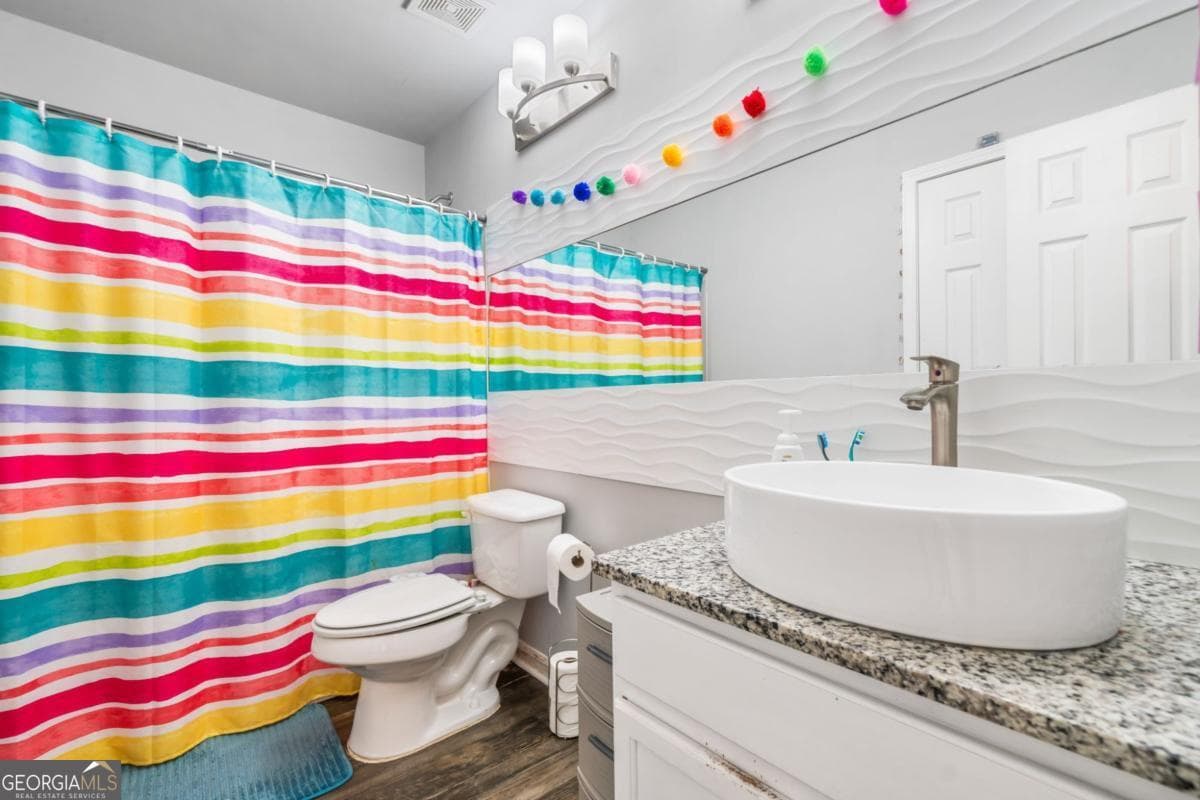 3 bedroom, 3.5 bathroom condominium for rent at 11279 Musette Circle, Alpharetta, GA 30009 for $3,000 a month — photo 5