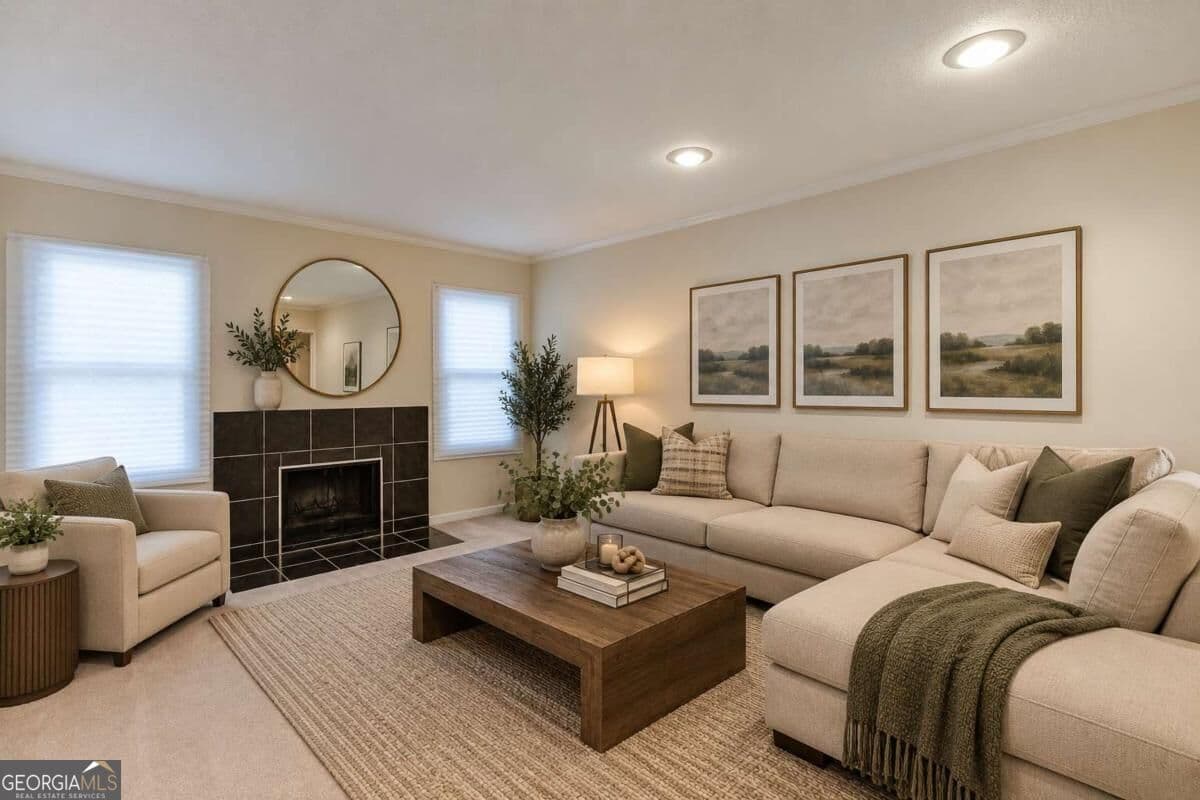 4 bedroom, 3.5 bathroom, 2,182 sq ft condominium for sale at 27 Willowick Drive, Lithonia, GA 30038 — photo 2