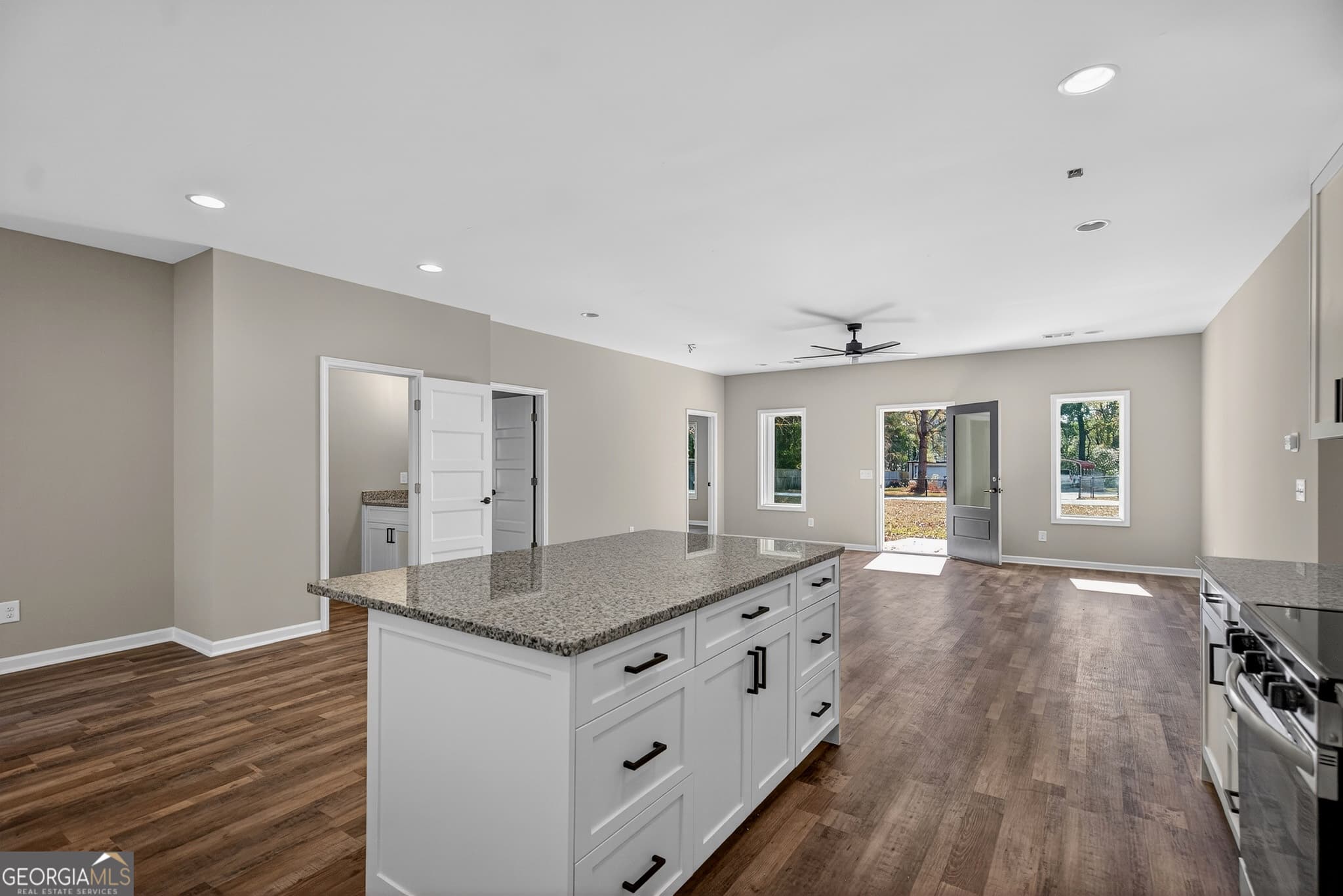 3 bedroom, 2.5 bathroom, 1,770 sq ft single family residence for sale at 3070 15th, Lanett, AL 36863 — photo 10