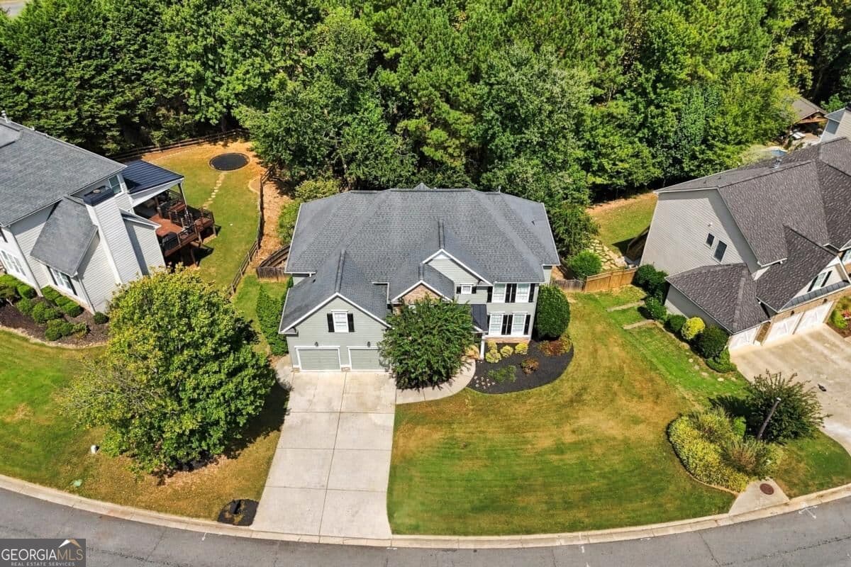 5 bedroom, 4 bathroom, 4,556 sq ft single family residence for sale at 5205 Millwood Drive, Canton, GA 30114 — photo 9