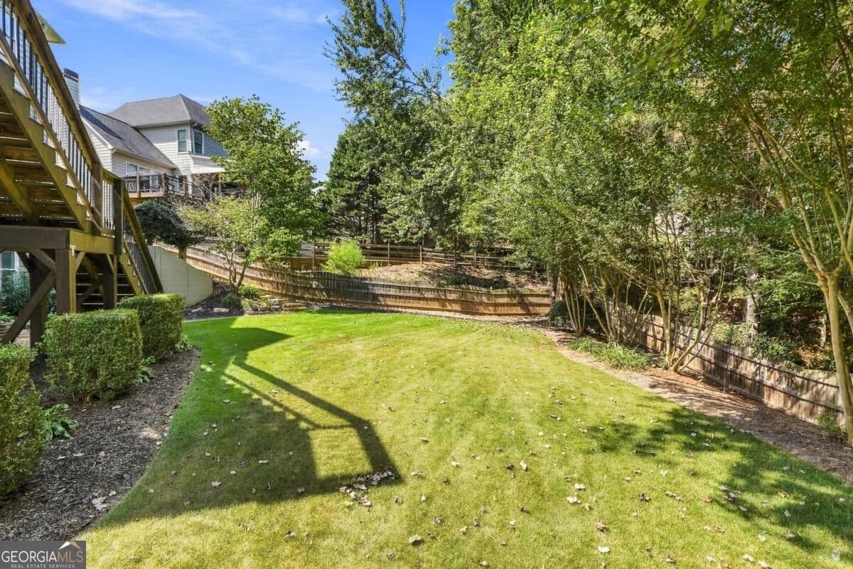 5 bedroom, 4 bathroom, 4,556 sq ft single family residence for sale at 5205 Millwood Drive, Canton, GA 30114 — photo 8