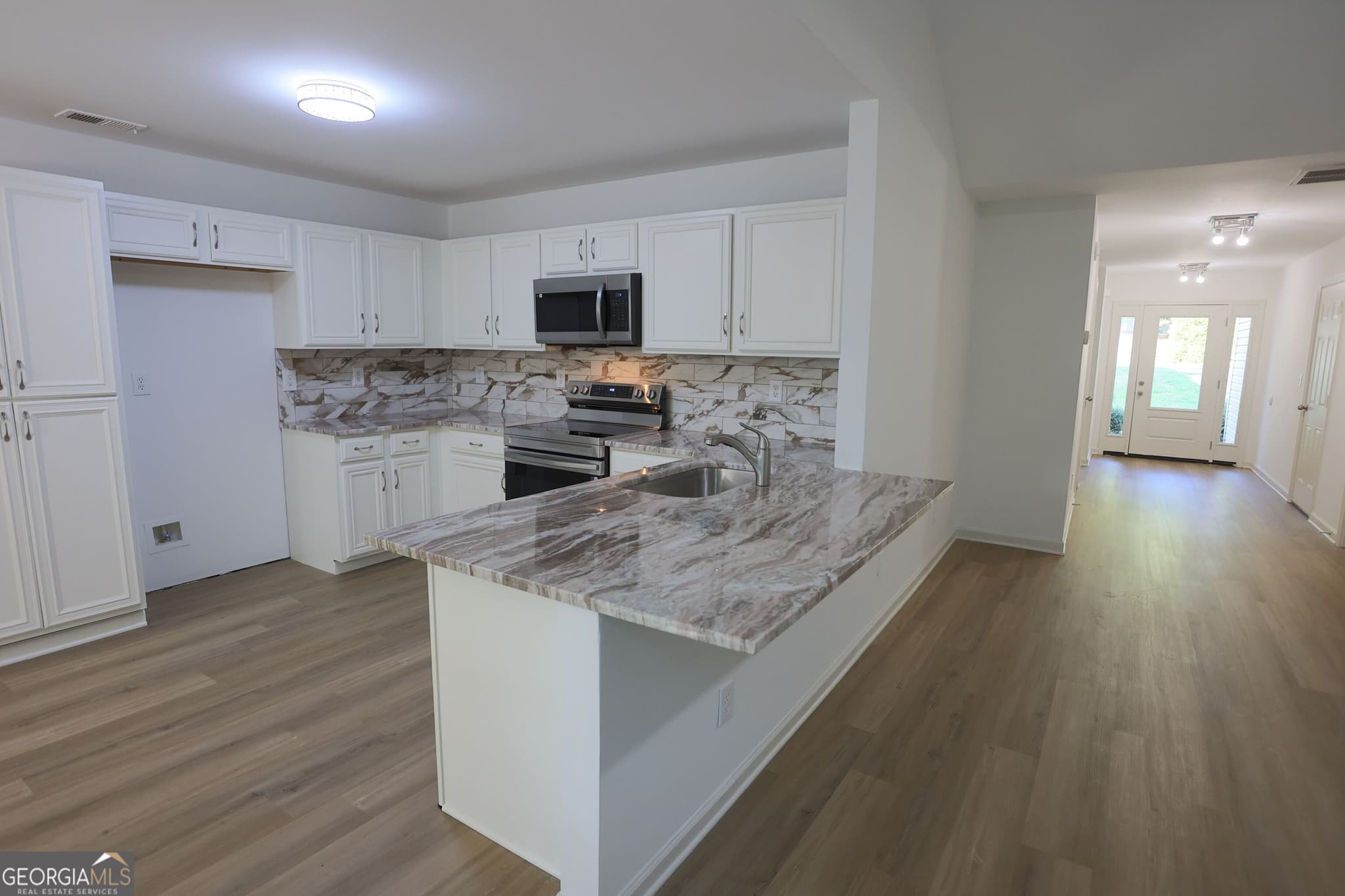 4 bedroom, 3 bathroom, 1,930 sq ft single family residence for sale at 61 Concord Court, Concord, GA 30206 — photo 5