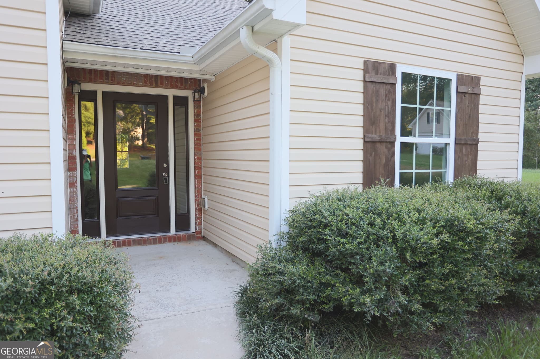 4 bedroom, 3 bathroom, 1,930 sq ft single family residence for sale at 61 Concord Court, Concord, GA 30206 — photo 4