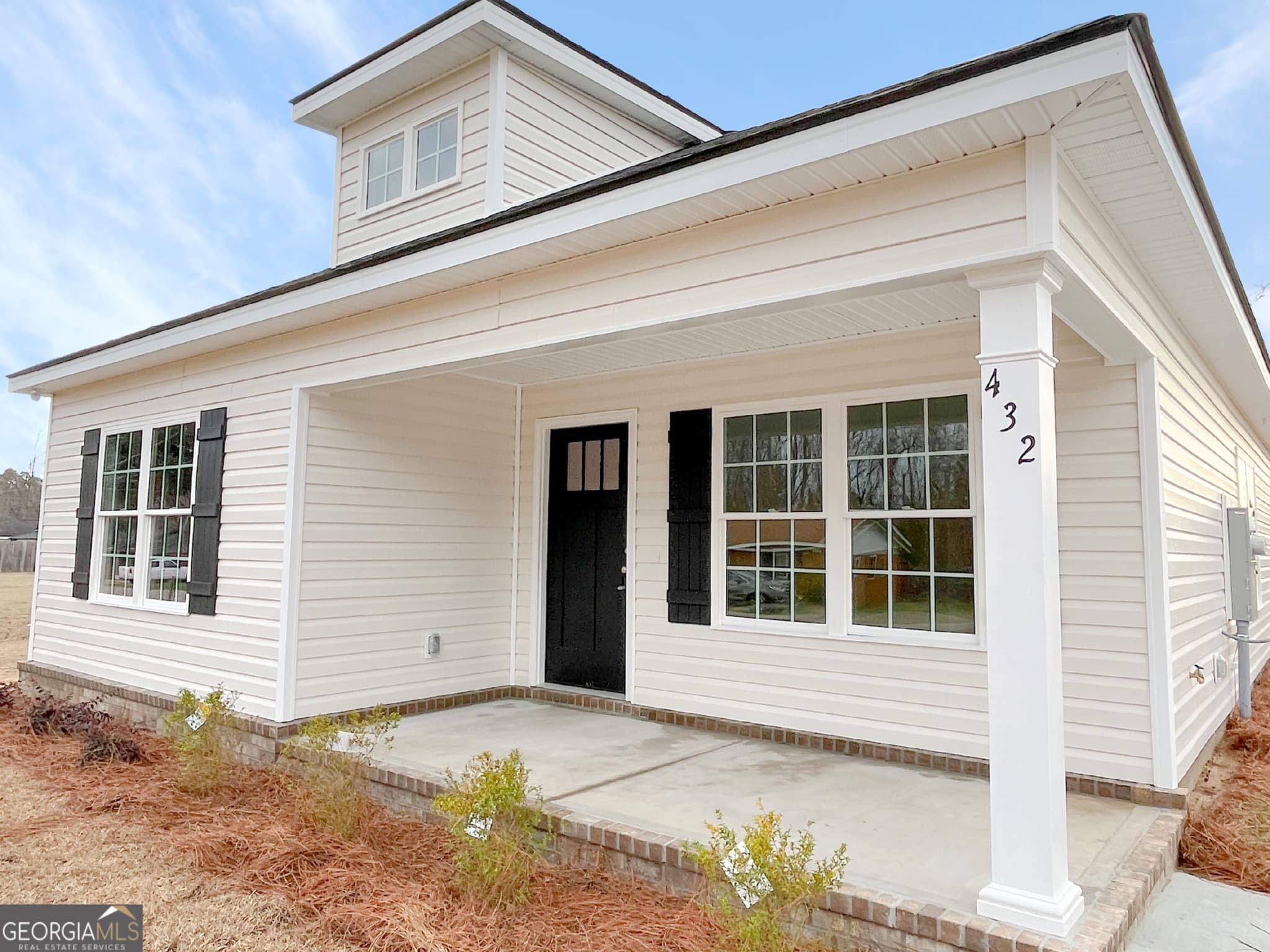 3 bedroom, 2 bathroom, 1,241 sq ft single family residence sold at 432 Johnson Street, Portal, GA 30450