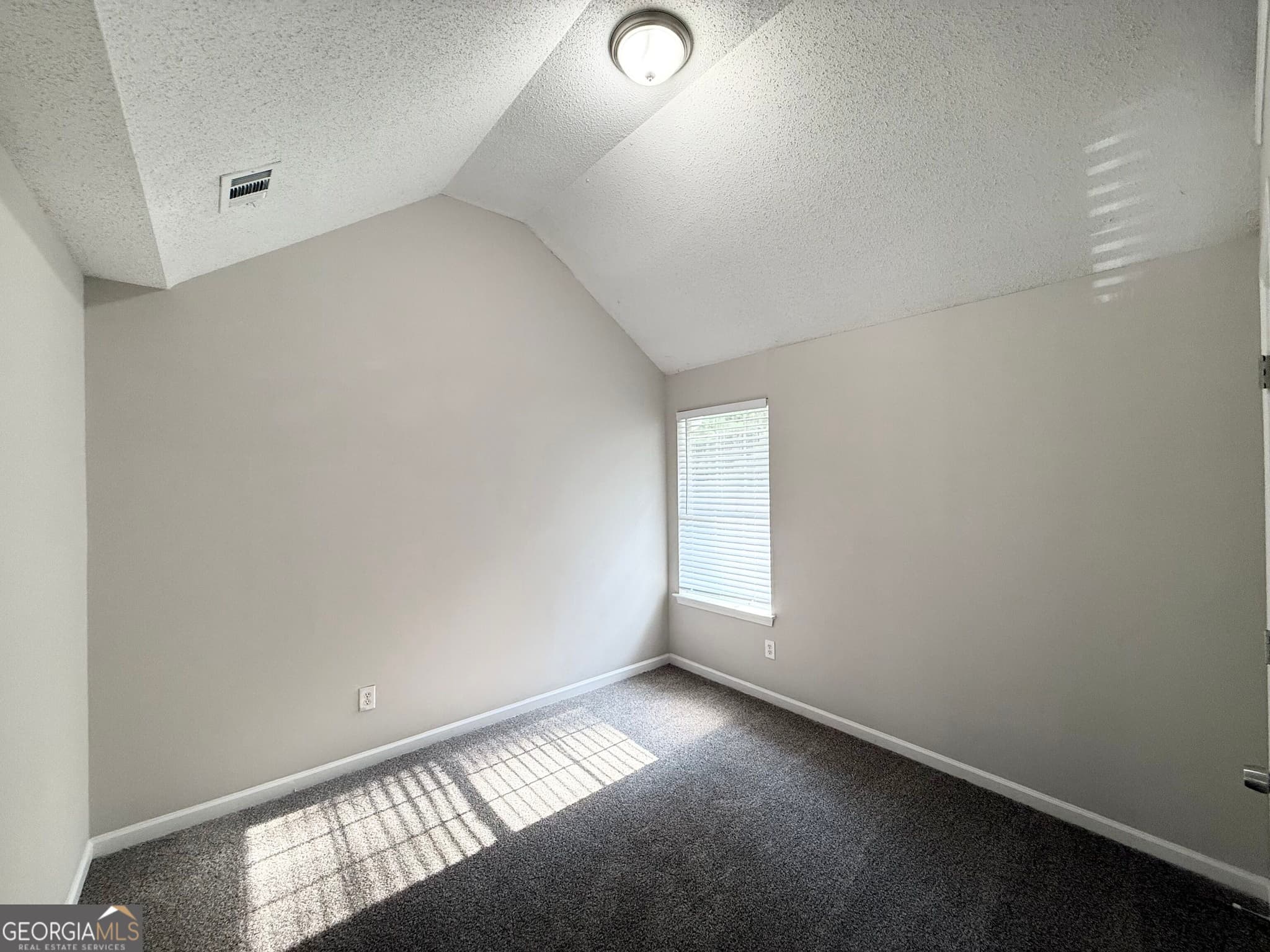 4 bedroom, 2.5 bathroom, 1,648 sq ft single family residence for sale at 4691 Derby Loop, Fairburn, GA 30213 — photo 6
